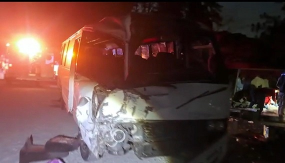 Se elevan a 39 los muertos tras caer autobús por precipicio en Panamá